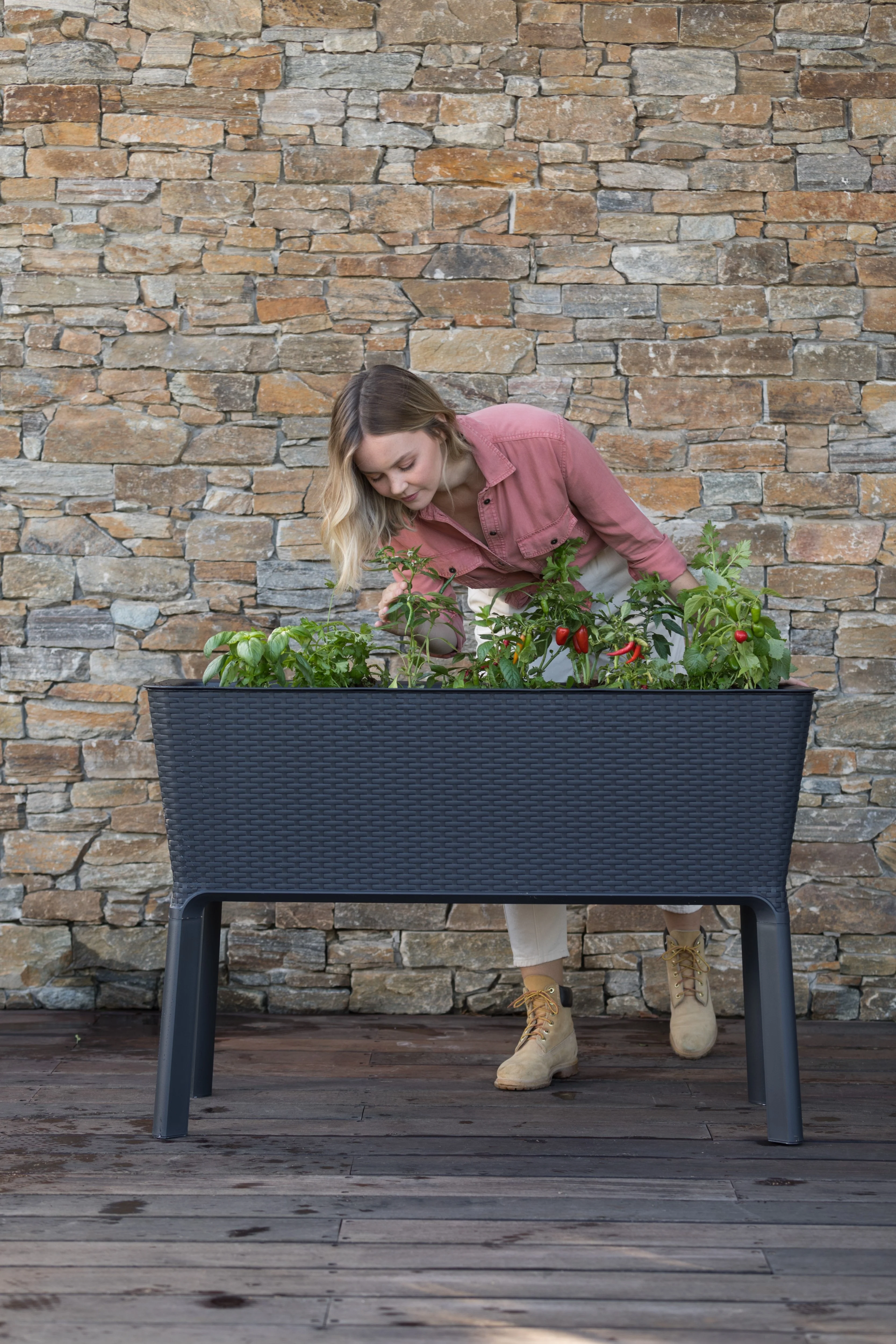 Full Bloom Garden Bed - Graphite 120L - Image 4