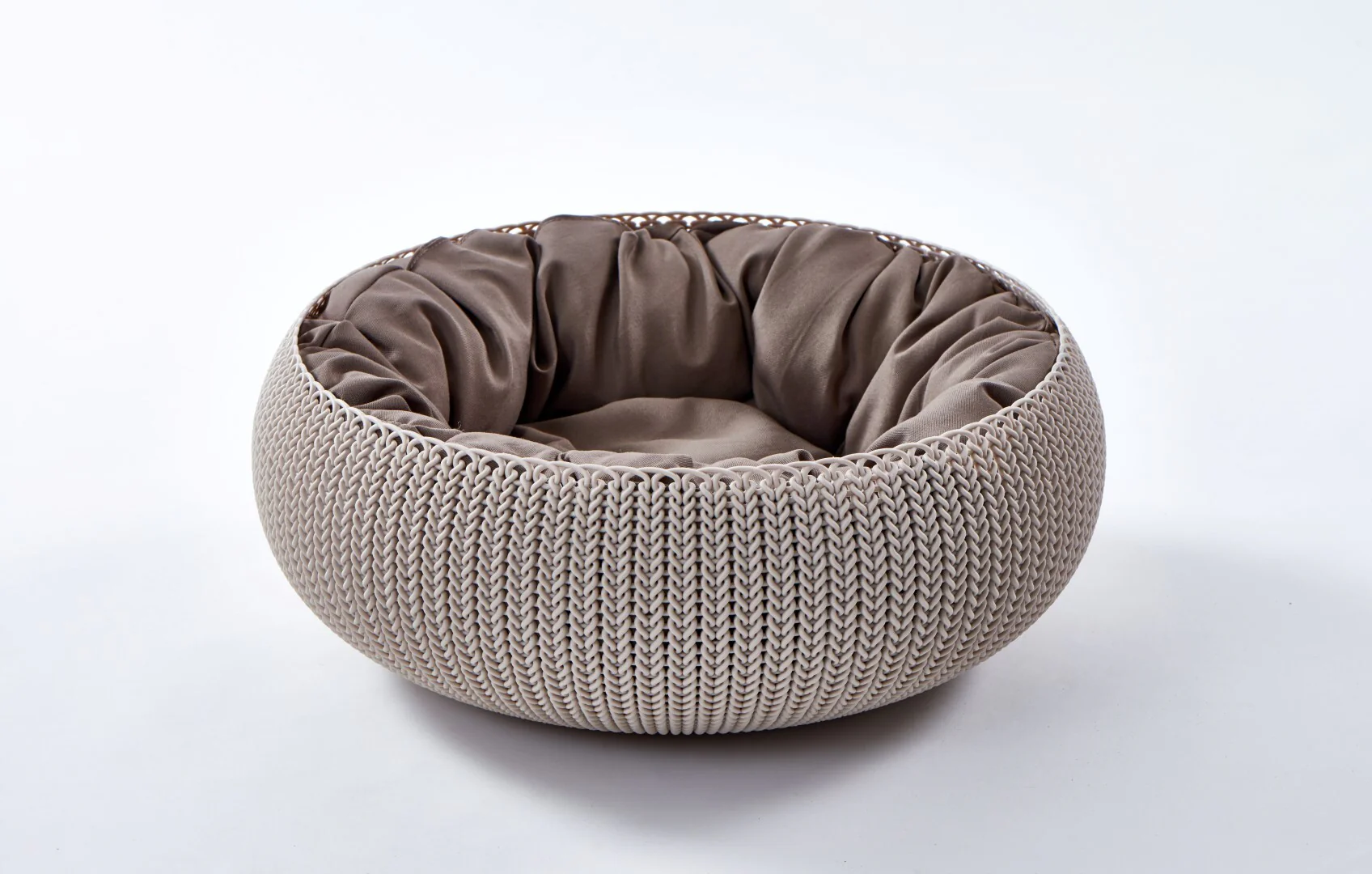 Knit Cozy Pet Bed - Image 5