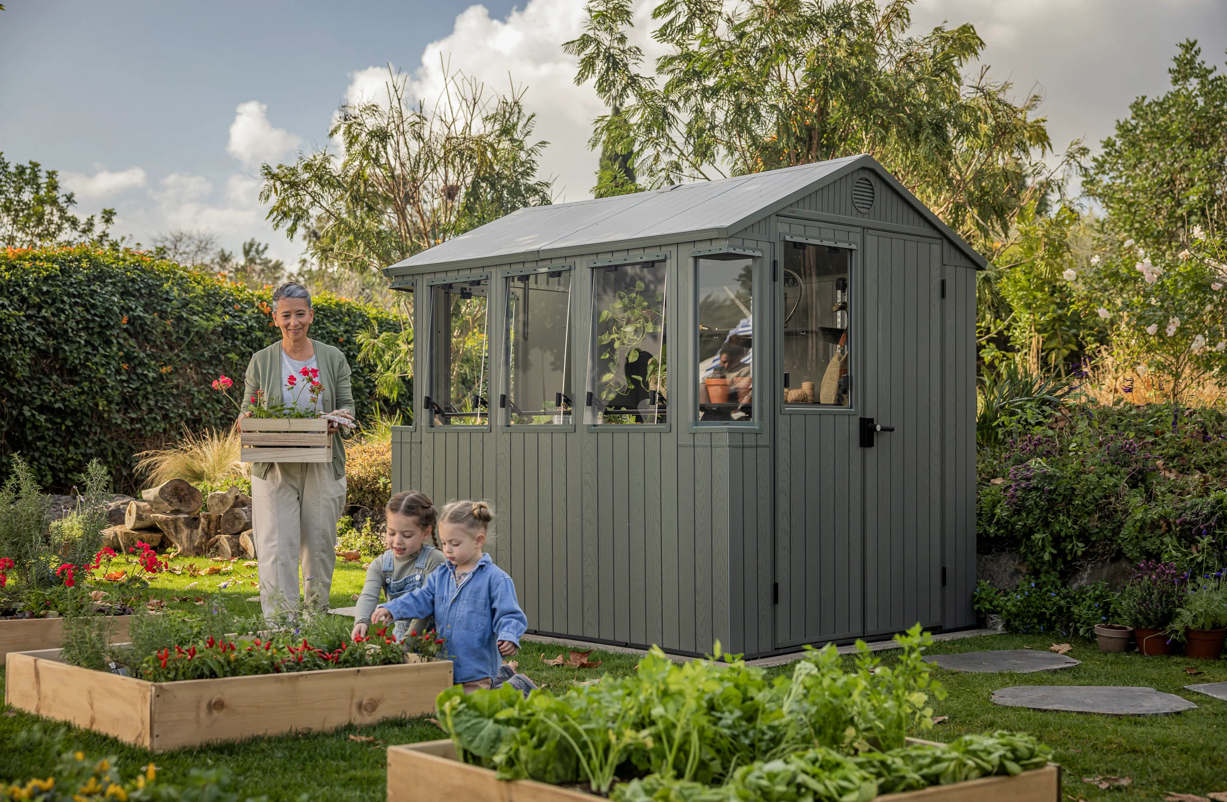 Keter Potting Shed 6x8 - Green 1.9m x 2.44m - Image 5